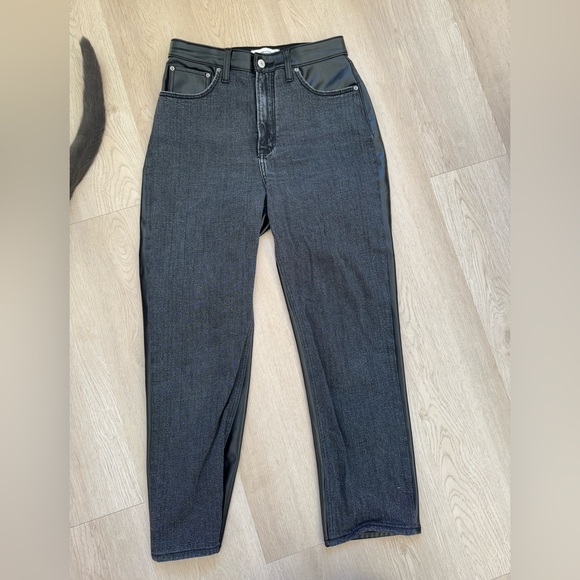 Abercrombie Curve Love Mixed Material Ankle Straight Jeans - Picture 5 of 6